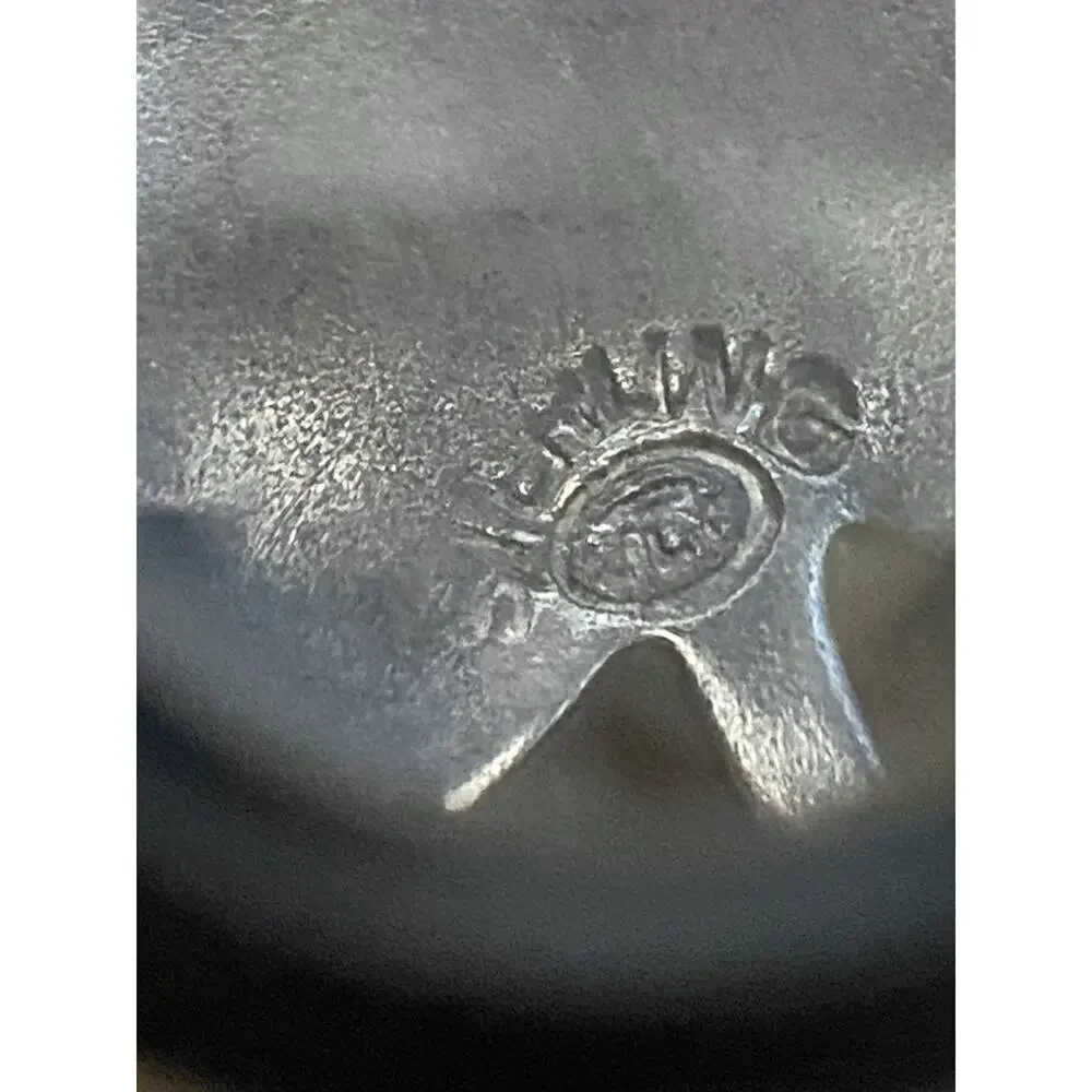 Vintage Sterling Silver Maple Leaf Charm Canada Souvenir L Stamp - 0.99 Grams